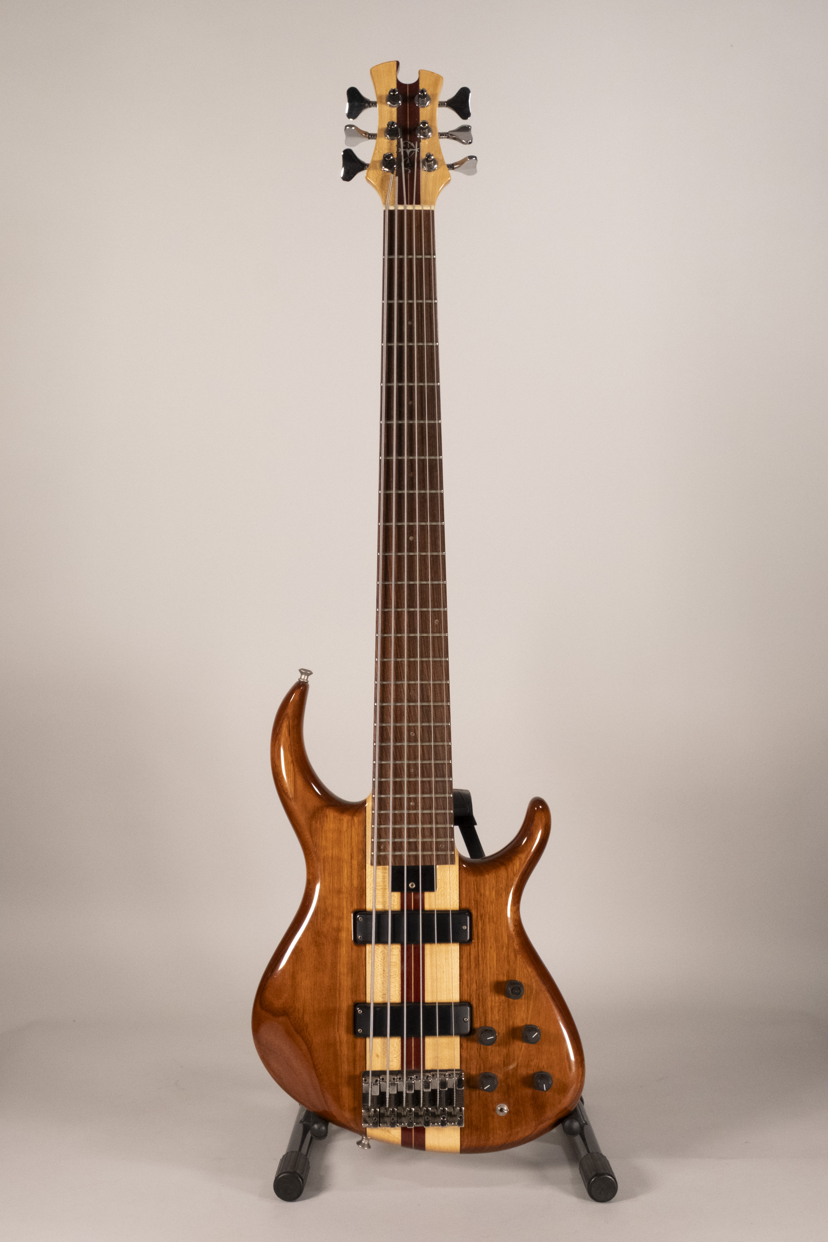 TOBIAS 6 CORDE BASIC USATO