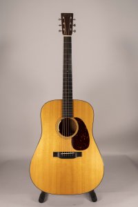 MARTIN D18 ELETTRIFICATA USATA