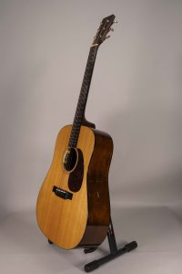 MARTIN D18 ELETTRIFICATA USATA