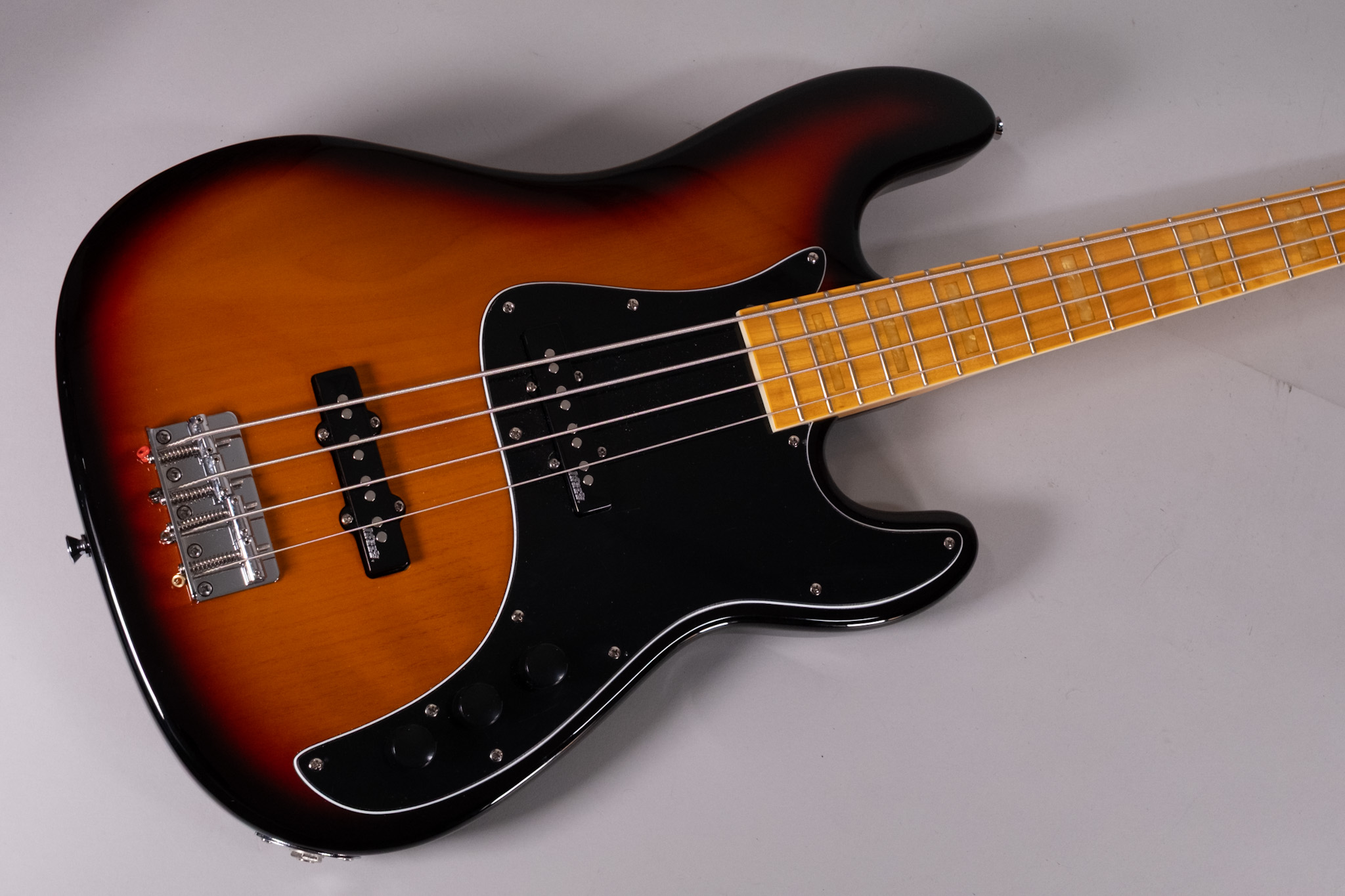 MARKBASS GLOXY GV4 SUNBURST USATO