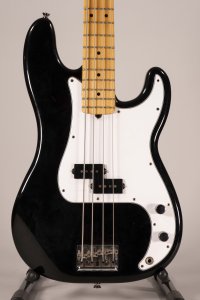 FENDER P-BASS AM STAD BLK MN USATO
