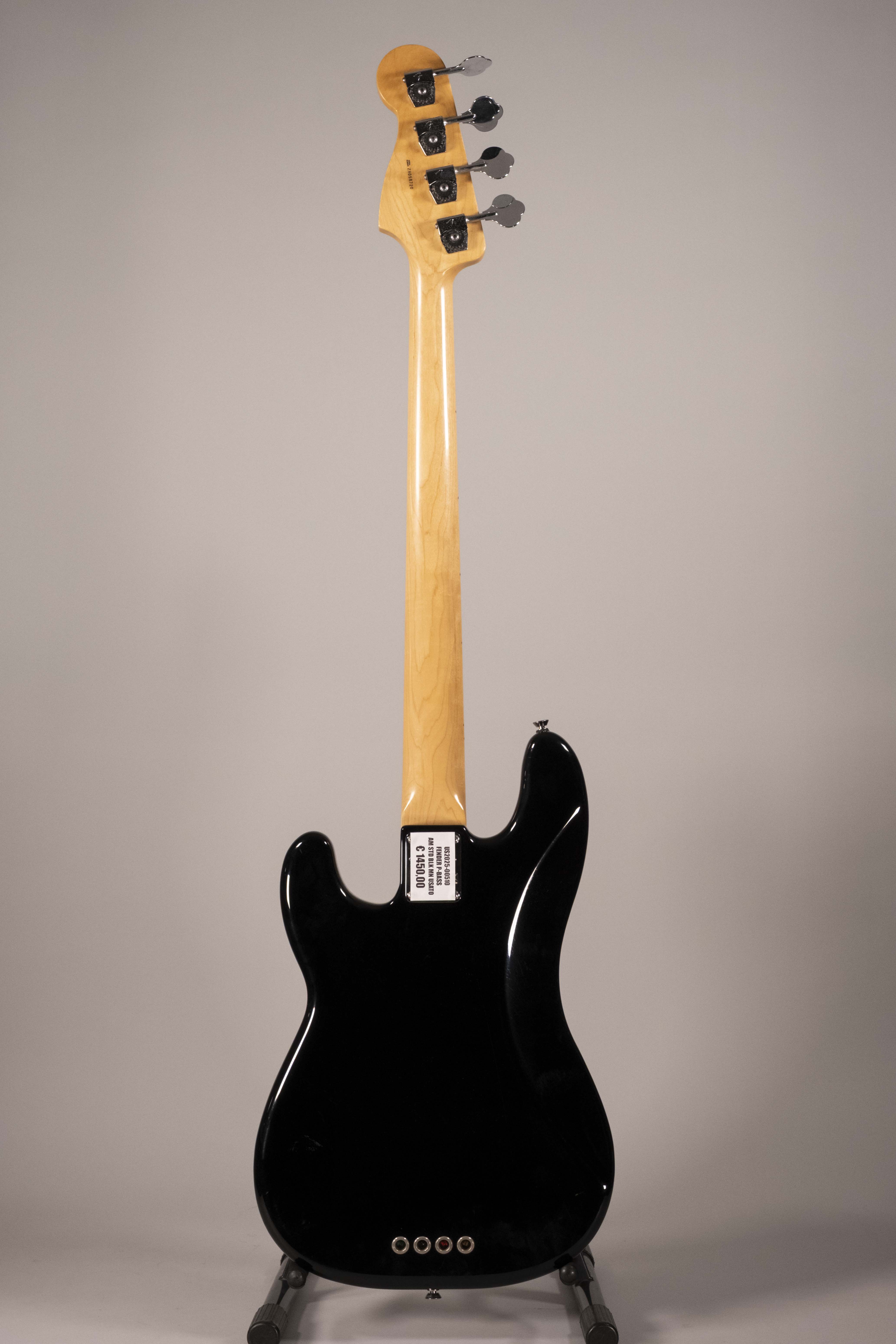 FENDER P-BASS AM STAD BLK MN USATO