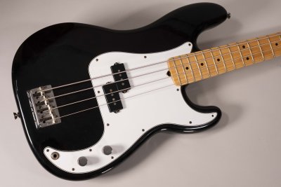 FENDER P-BASS AM STAD BLK MN USATO