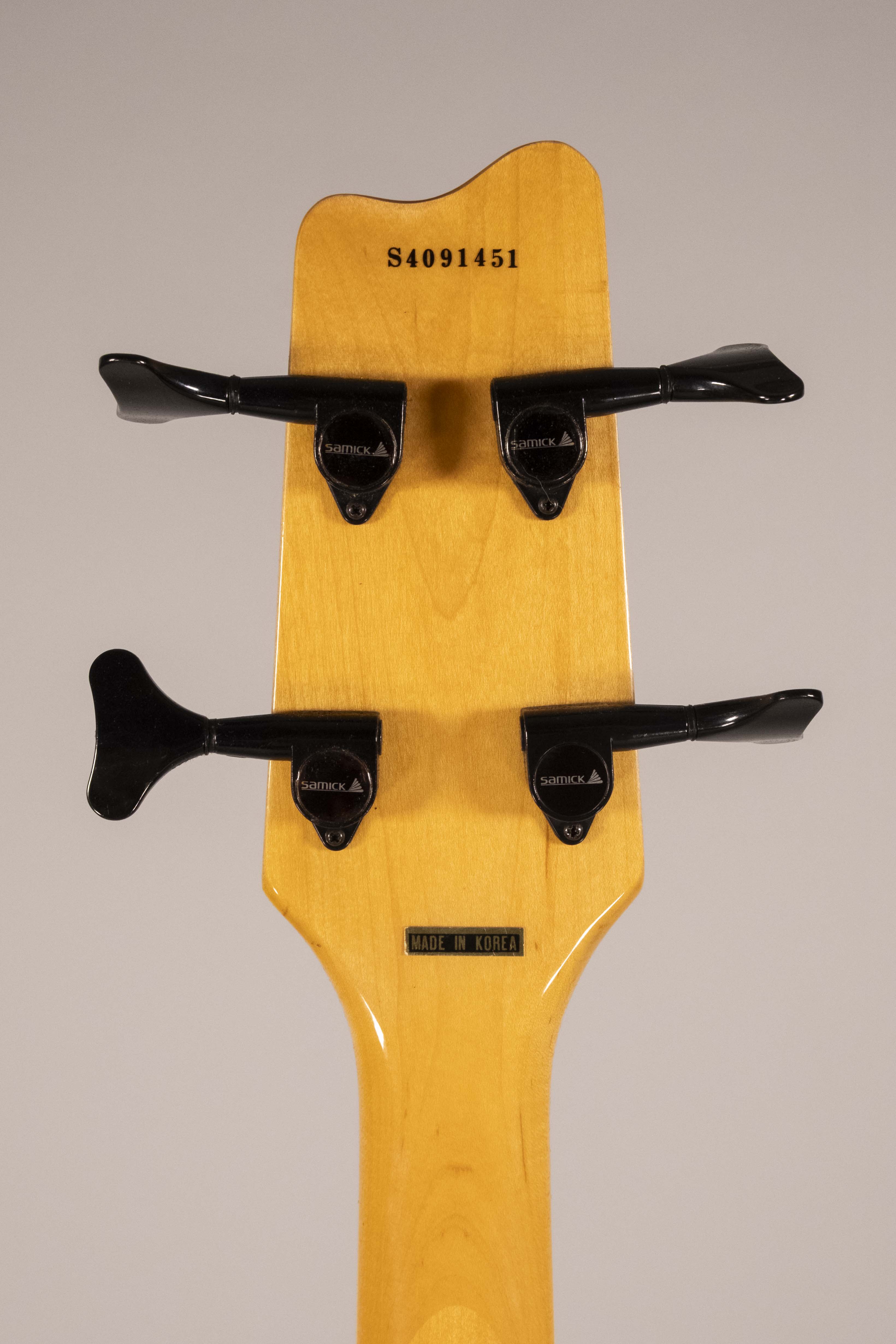 samick basso semicaustico usato