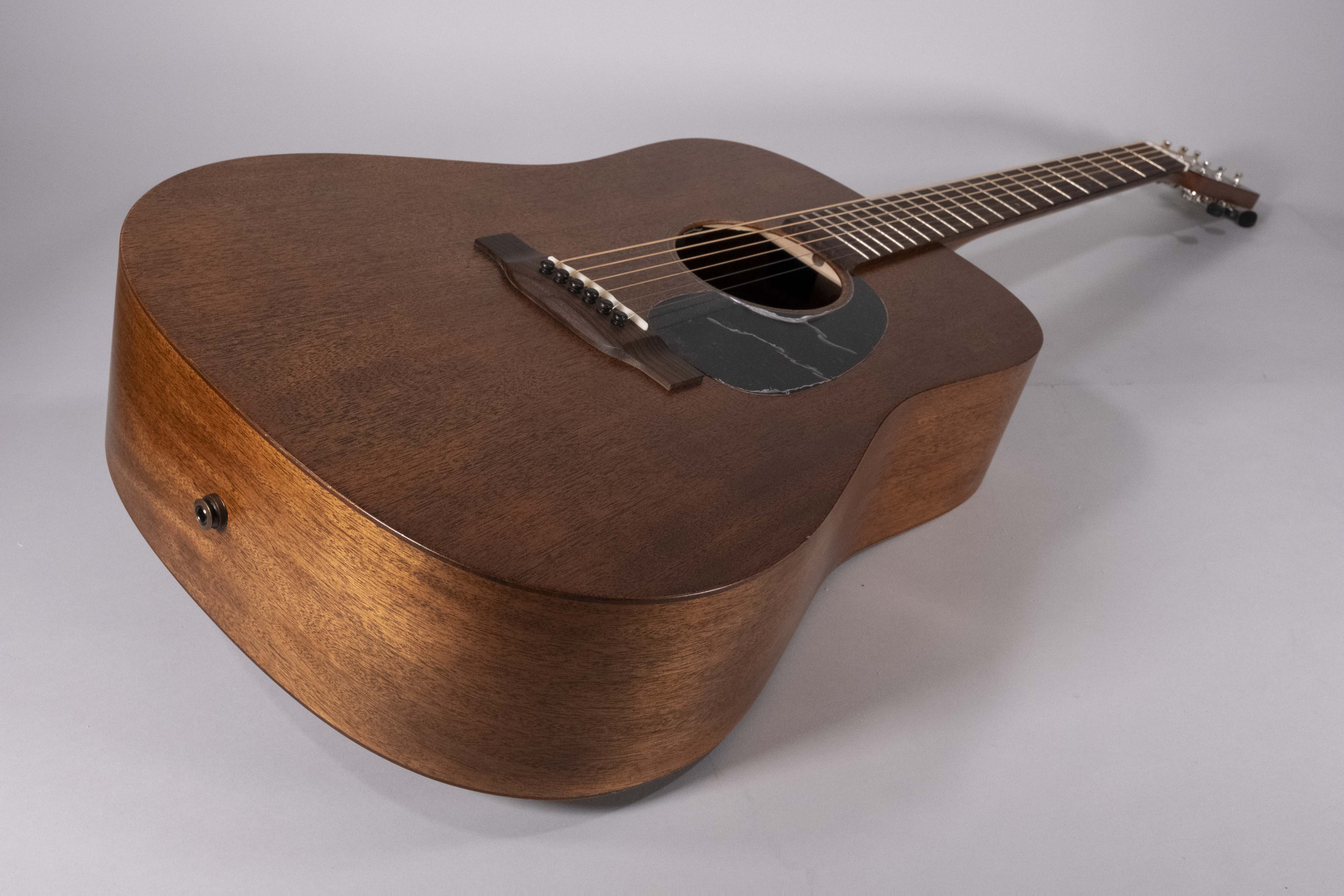 MARTIN D15 SUNBURST USATA