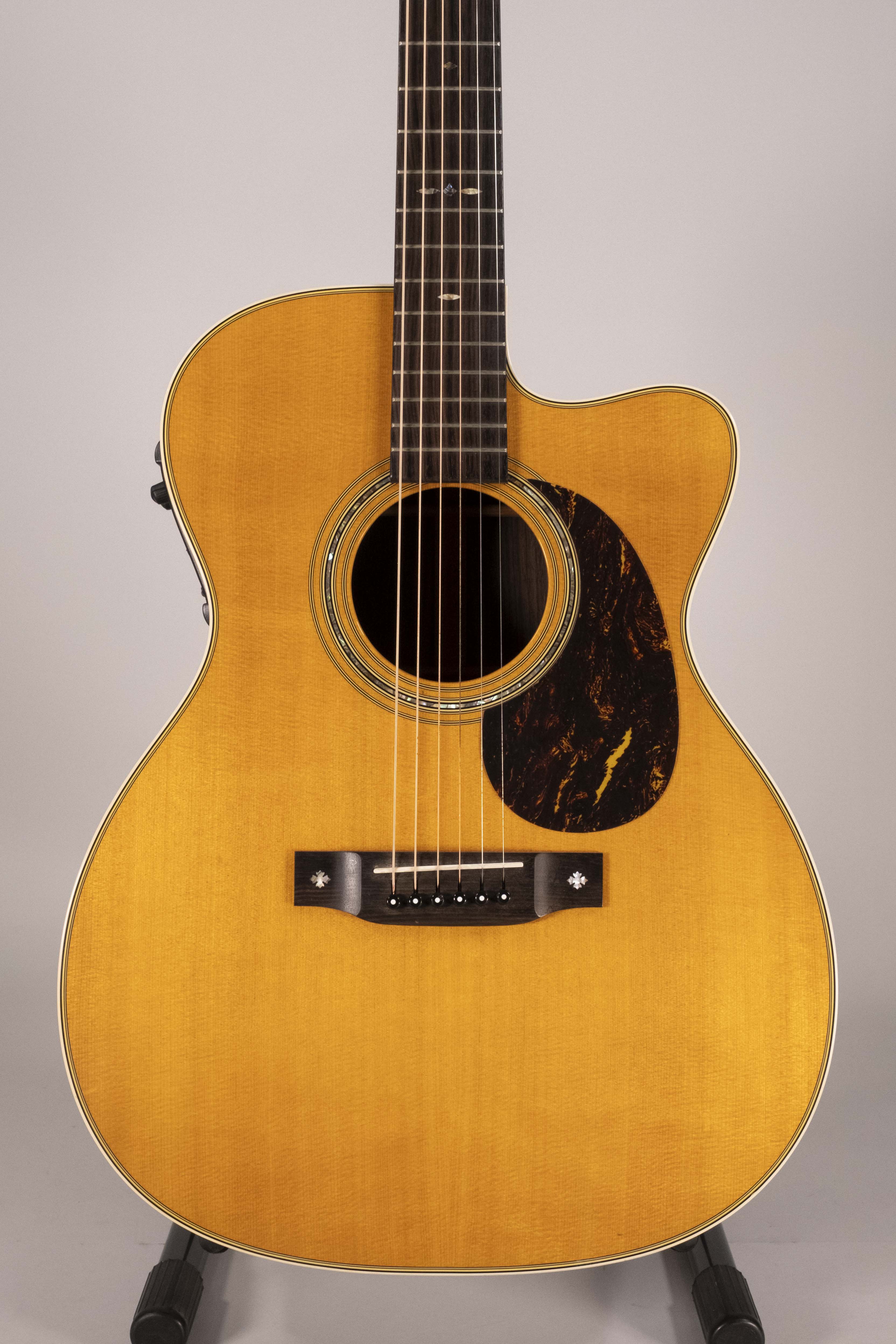 MARTIN OM CUSTOM SHOP USATA