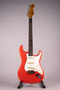 Fender Custom Shop Late 64 Stratocaster Relic Faded Aged Fiesta Red