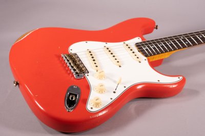 Fender Custom Shop Late 64 Stratocaster Relic Faded Aged Fiesta Red