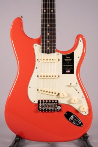 Fender American Vintage II 1961 Stratocaster Fiesta Red