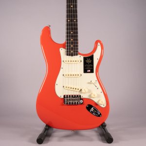 Fender American Vintage II 1961 Stratocaster Fiesta Red