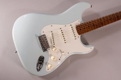 Fender Custom Shop Limited Edition 1950 Stratocaster Super Faded Aged Sonic Blue