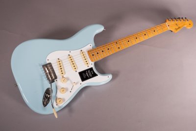 Fender Vintera 50 Stratocaster Modified Daphne Blue Chitarra Elettrica