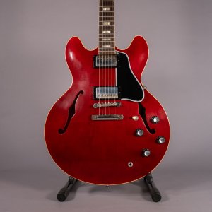 Gibson Custom Murphy Lab 1964 ES-335 Reissue Ultra Light Aged 60s Cherry