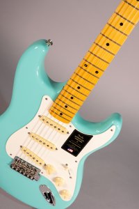 Fender American Vintage II 1957 Stratocaster Sea Foam Green