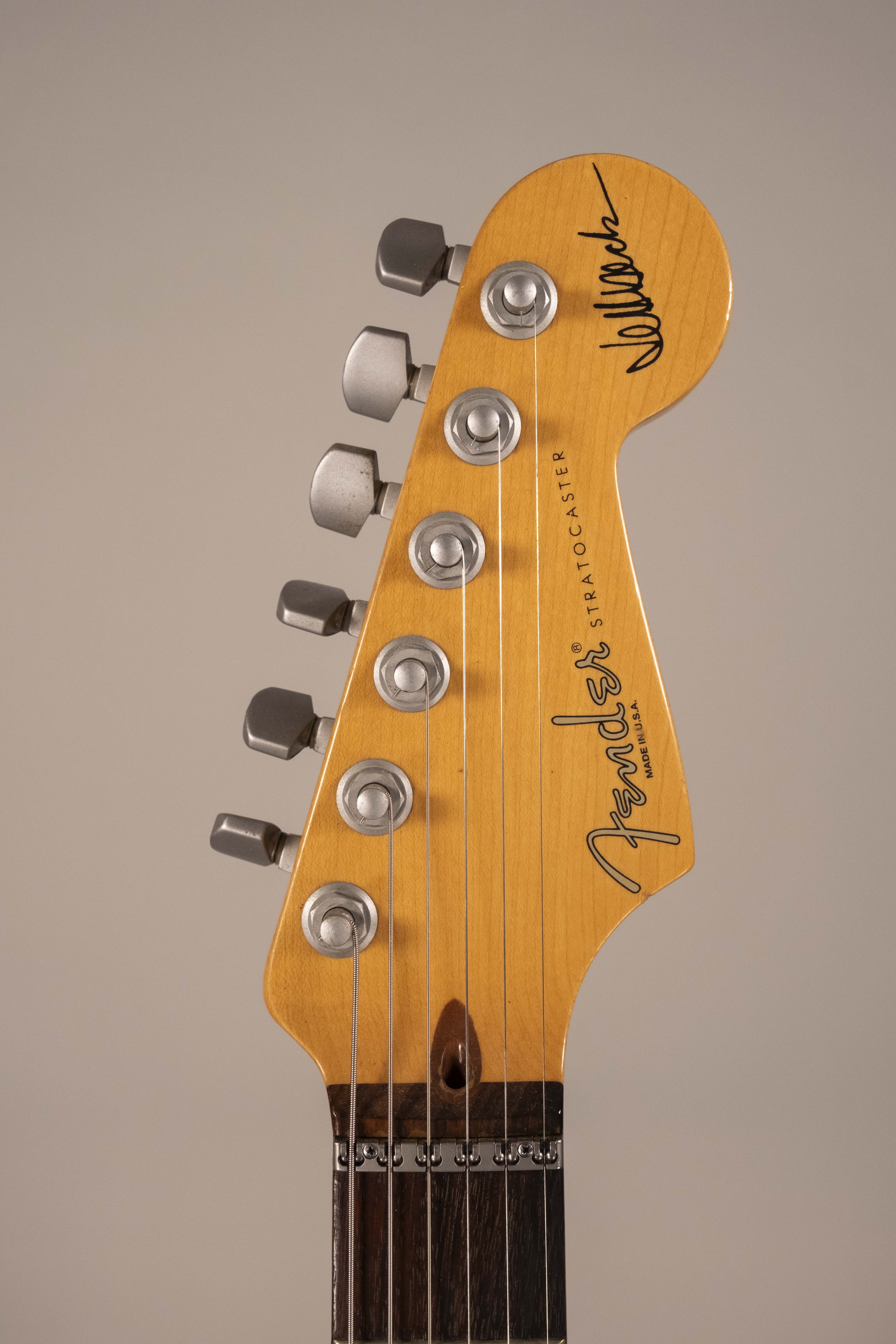 Fender Jeff Beck white Usata