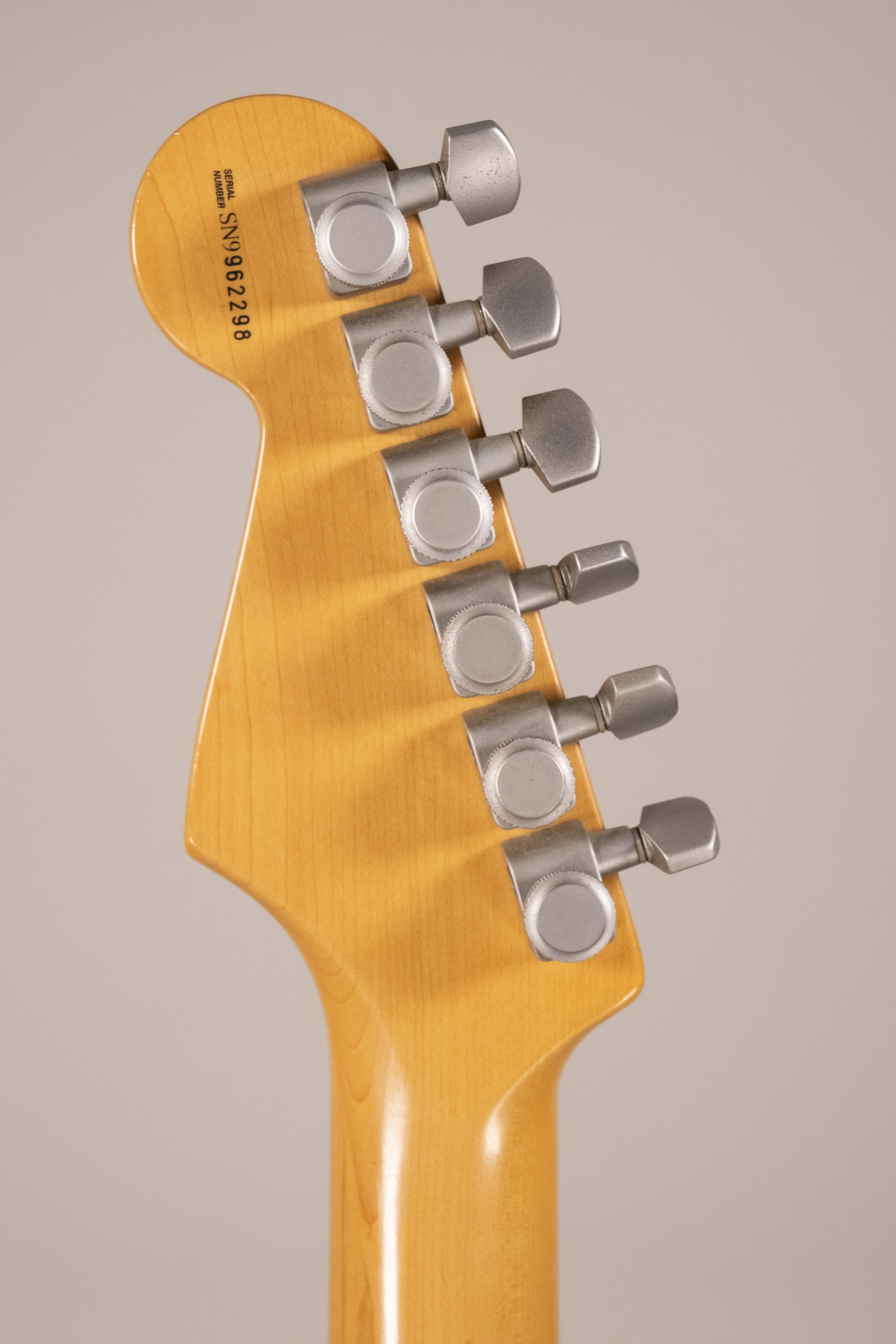Fender Jeff Beck white Usata