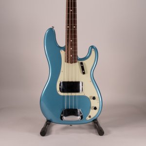 Fender Custom Shop 60 Precision Bass Ocean Turquoise
