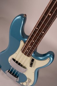 Fender Custom Shop 60 Precision Bass Ocean Turquoise
