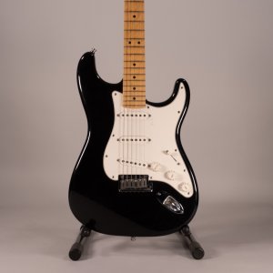 FENDER AM STD BK MN USATA