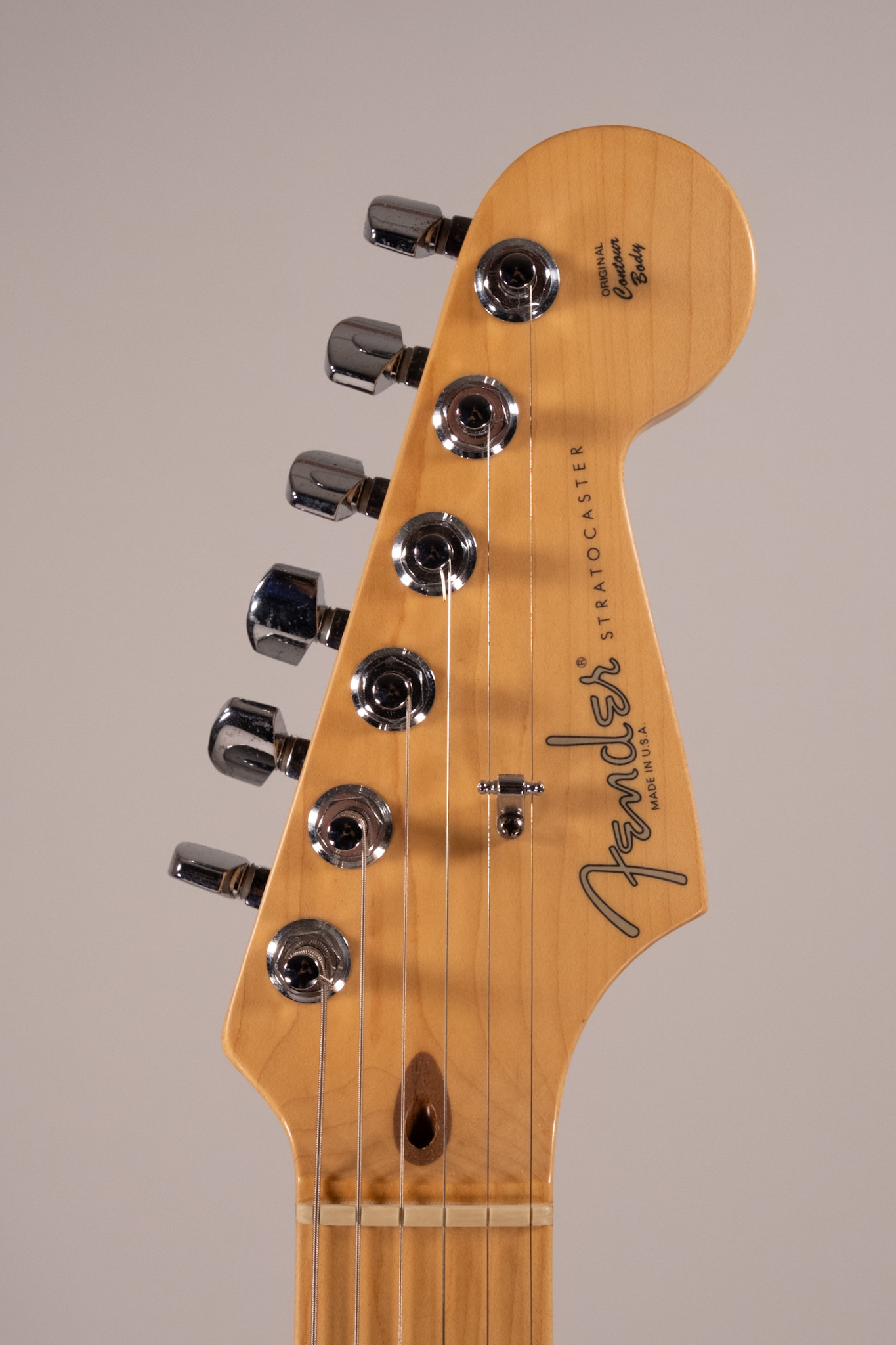 FENDER AM STD BK MN USATA