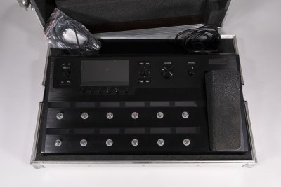 LINE6 HELIX FLOOR USATA