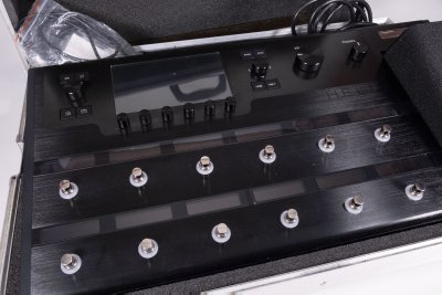 LINE6 HELIX FLOOR USATA