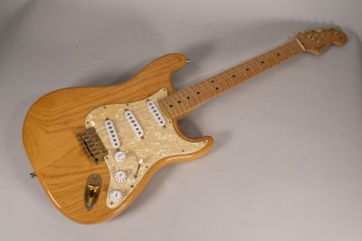 FENDER STRATOCASTER STD LTD NAT USATA