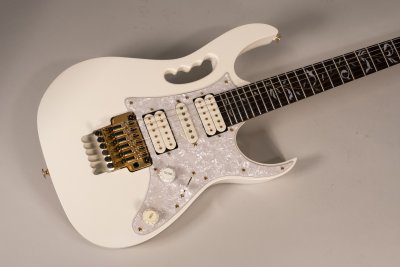 IBANEZ JEM7W STEVE VAI USATA
