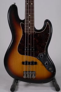 Basso Fender Jazz Vintage 62 Sunb Usato