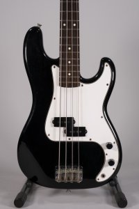 SQUIER PRECISION MED SCALE BK USATO