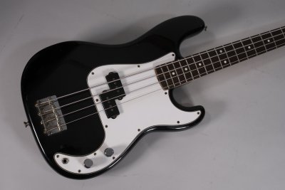 SQUIER PRECISION MED SCALE BK USATO