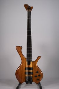 LAURUS QUASAR 5C 1989 USATO