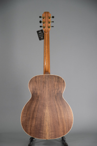 Lowden Original Series O23 Walnut e Red Cedar Chitarra Acustica