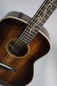 Taylor GTK21E Chitarra Acustica Elettrificata