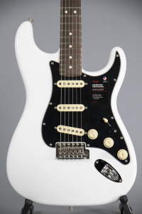 Fender American Performer Stratocaster Artic White