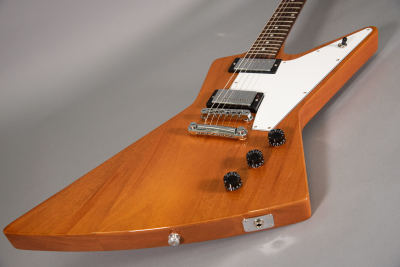 Gibson Explorer Antique Natural