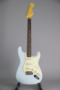 Fender Custom Shop Ltd 64 Stratocaster Journeyman Relic Sonic Blue