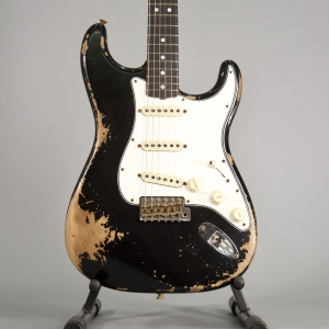 Fender Custom Shop 1967 Stratocaster Heavy Relic Aged Black