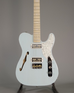 Fender Parallel Universe Vol II Tele Magico Transparent Daphne Blue