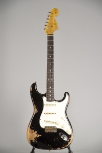 Fender Custom Shop 1967 Stratocaster Heavy Relic Aged Black