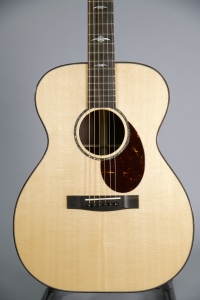 Huss & Dalton OM acoustic guitar