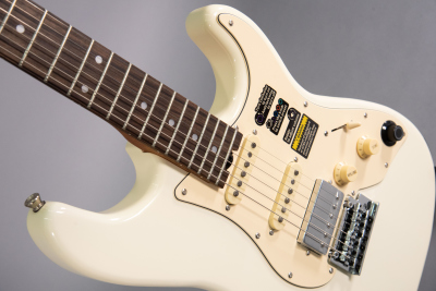 Mooer Gtrs S800 Standard Vintage White Chitarra Elettrica con Processore Digital