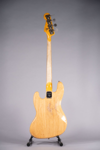 Fender Custom Shop Jazz Bass Heavy Relic Aged Natural Limited Edition