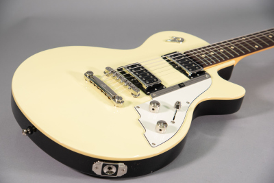 Duesenberg Starplayer Tv Semi Hollow Vintage White