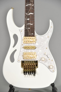 Ibanez Steve Vai Pia3761 Stallion White Con Case