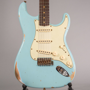 Fender Custom Shop Built 1963 Stratocaster Heavy Relic Faded Aged Daphne Blue