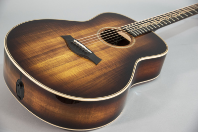 Taylor GTK21E Chitarra Acustica Elettrificata