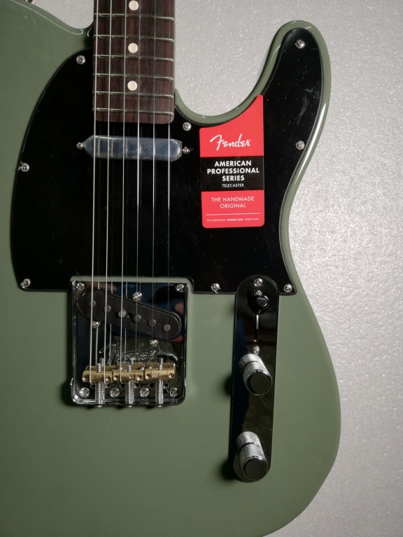 Fender limited edition american professional telecaster in antique store olive