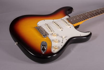 Fender Custom Shop 64 Stratocaster Journeyman Target 3Tone Sunburst