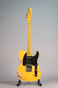 Fender Custom Shop 52 Telecaster Heavy Relic Maple Neck Aged Nocaster Blonde